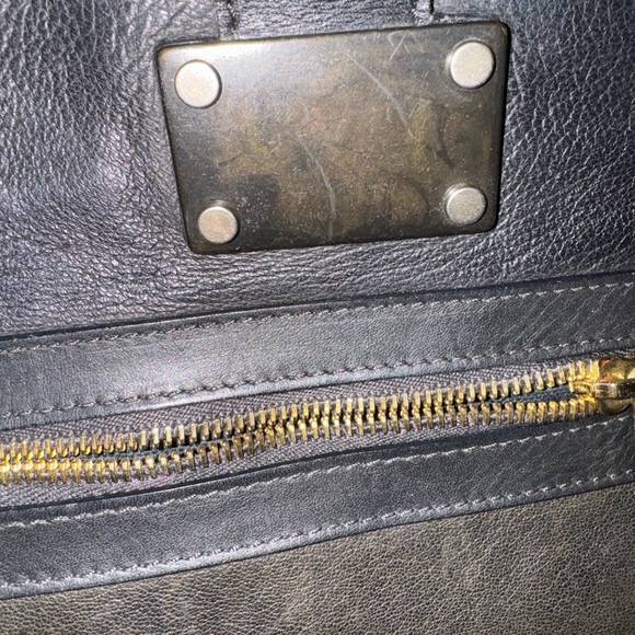 New York Designer Rag & Bone Pilot Black Leather Bag - Picture 5 of 16